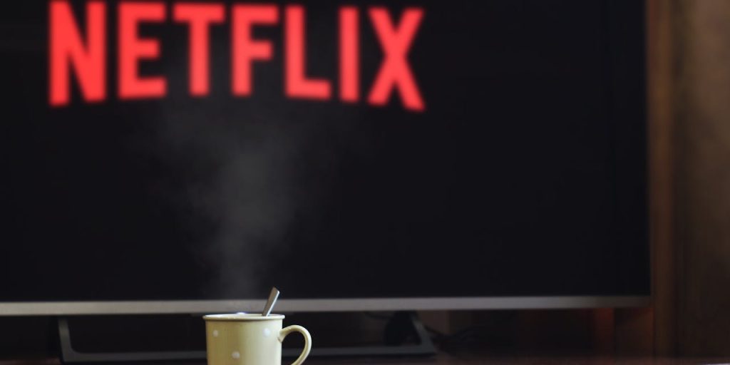 Você selecionou a melhor VPN para IPTV, teve segurança reforçada e obteve desempenho superior, aproveitando streams estáveis e sem interrupções